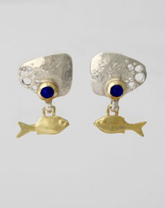 Earrings with small blue Sappires and gold Damsel fish
